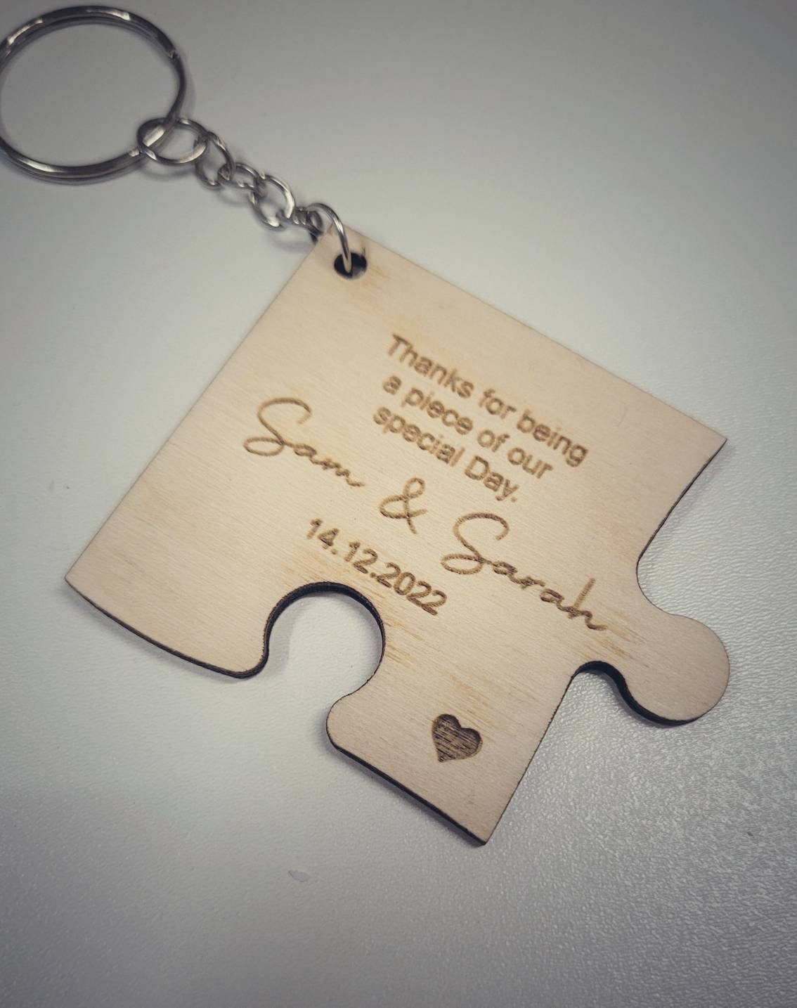 Personalised Jigsaw Puzzle Piece Shaped Wedding Keyring Favours,Personalized Favours,Unique Wooden Favour For Guests