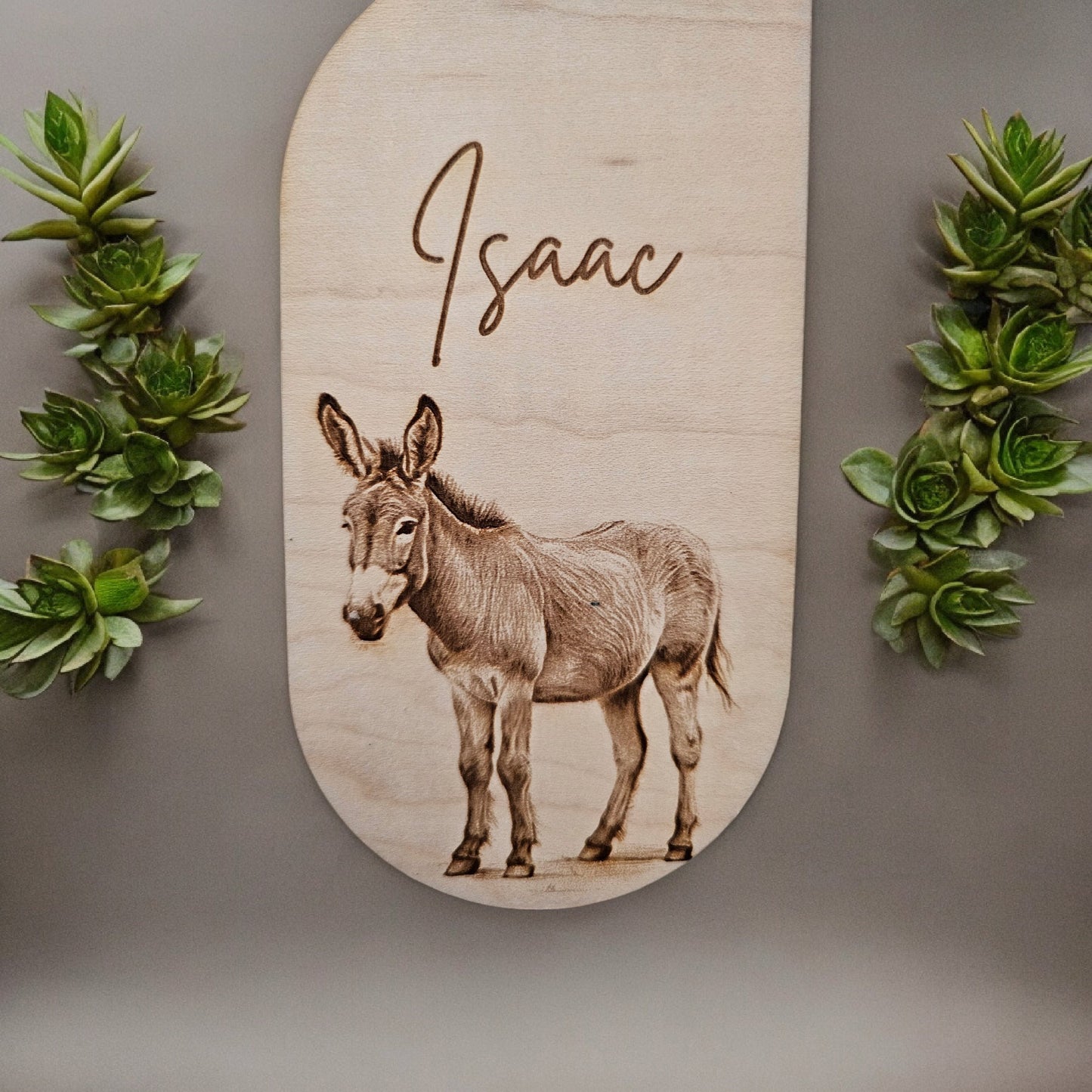 set of 5 woodland animal personalised baby wardrobe dividers, baby gift, rustic, maple, engraved, animals, nursery wardrobe dividers.