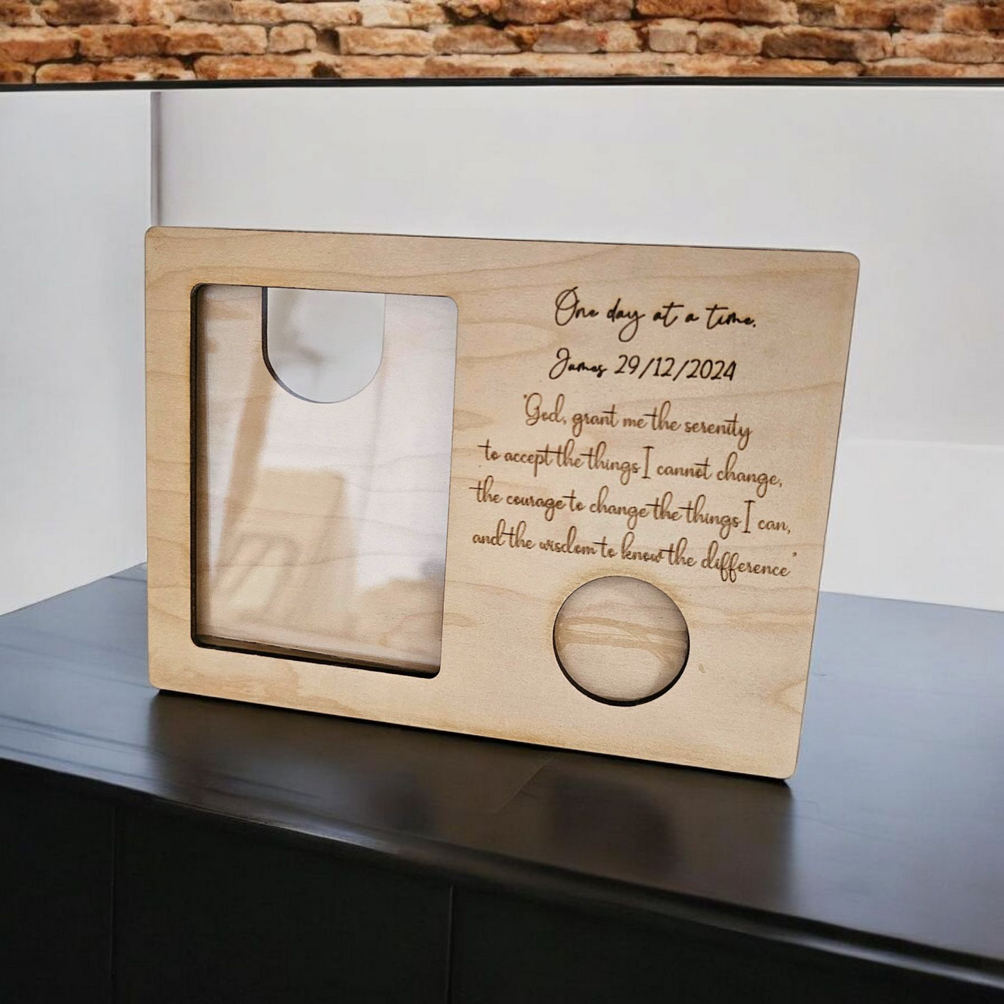 Personalised recovery chip holder photo frame