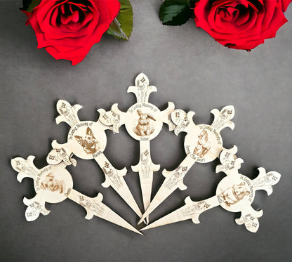 Pet memorial grave markers, Rabbit, dog, hamster, pet loss, in loving memory, personalised grave marker, bespoke, wooden Cross.